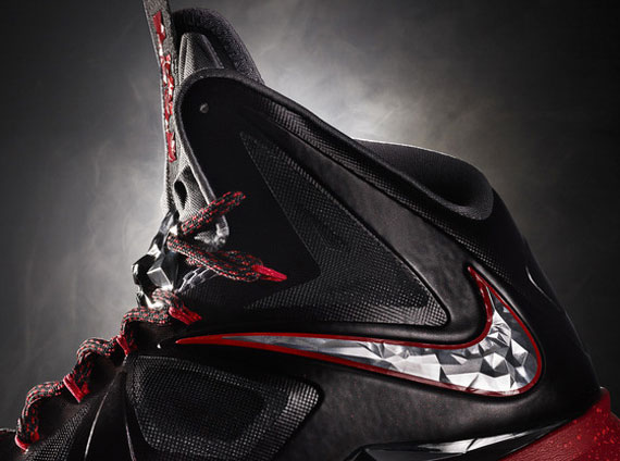 Nike LeBron X+ - Heat Away