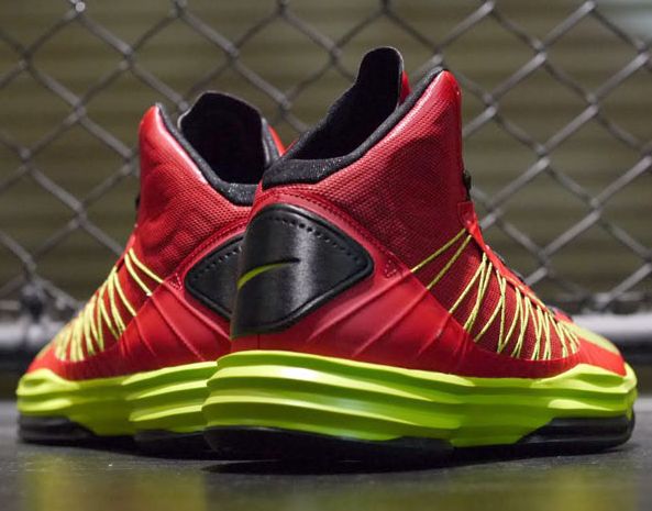 Nike Lunar Hyperdunk University Red Atomic Green Black 04
