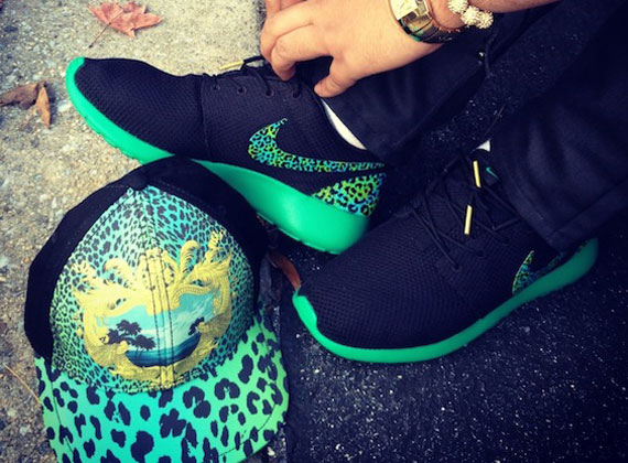 Nike Roshe Run Versace H M Customs