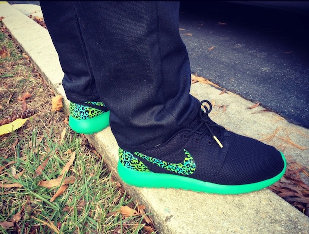Nike Roshe Run Versace Hm Customs 01