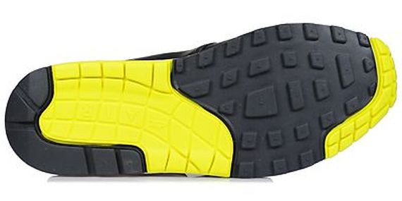 Nike Wardour Max 1 Prm Nrg 05