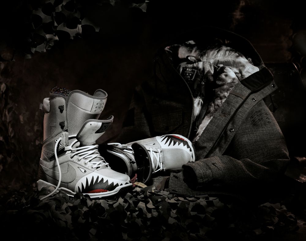 Nike Zoom Danny Kass Double Tongue Boot 01