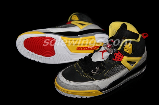 3m Reflective Jordan Spizike 06