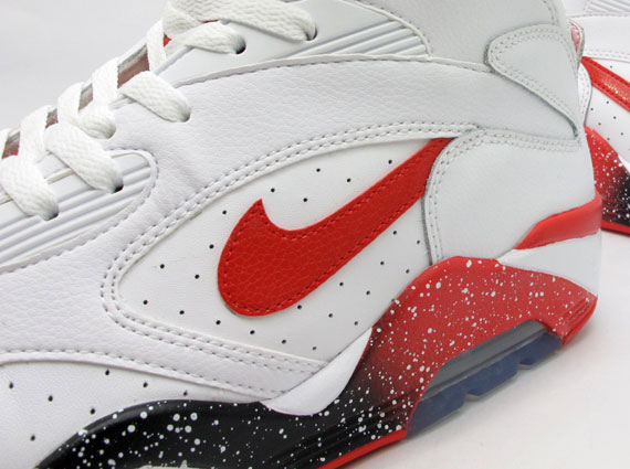 Nike Air Force 180 Mid – White – Hyper Red – Photo Blue