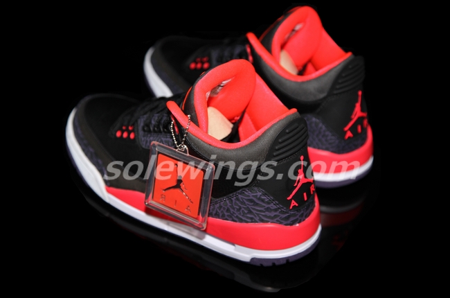 Air Jordan 3 Bright Crimson 3