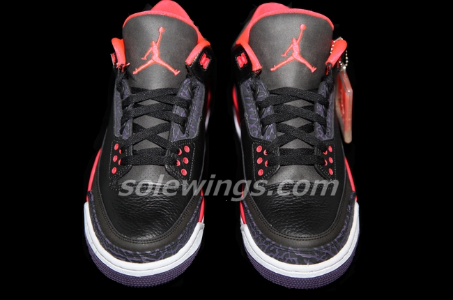 Air Jordan 3 Bright Crimson 9