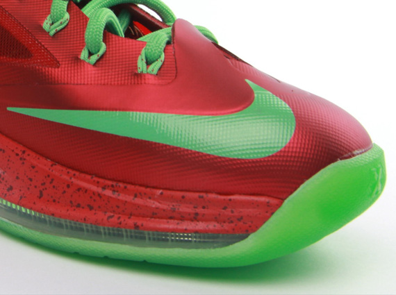 Christmas Lebron X Nike
