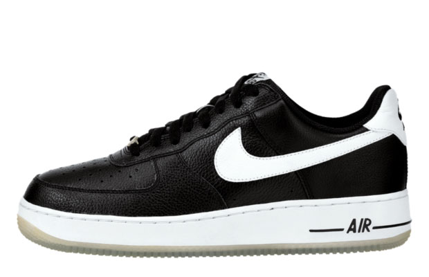 Complex 50 Greatest Euro Exclusive Nikes 01