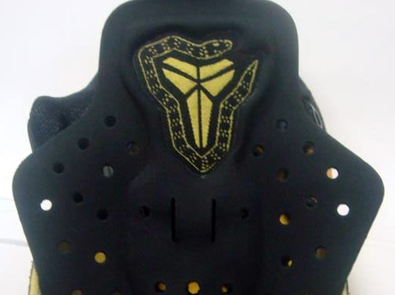 "Black/Yellow" Nike Zoom Kobe VIII