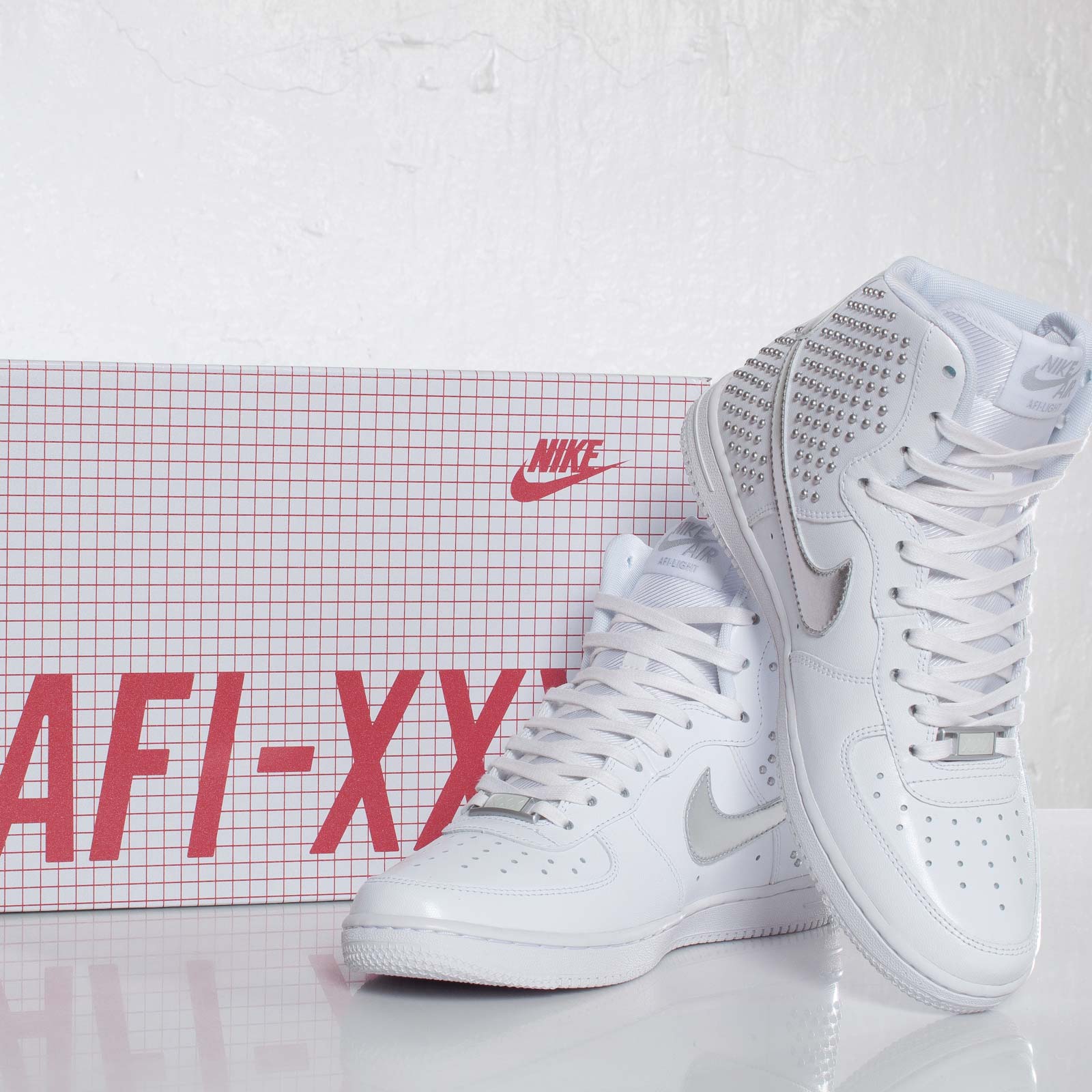 Nike Air Force 1 Light High Stud Pack White 6