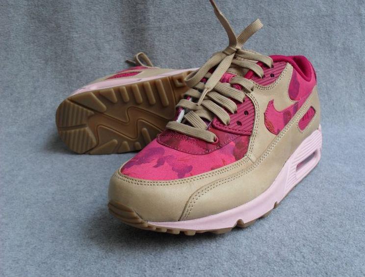 Nike Air Max 90 Pink Camo 1