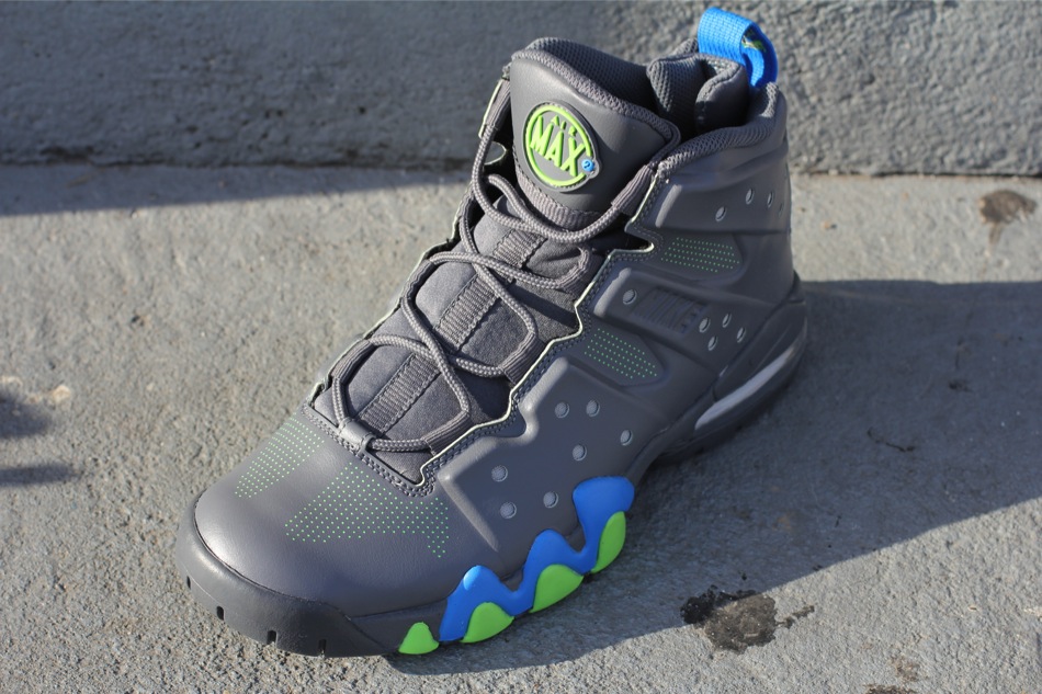 Nike Air Max Barkley Dark Grey Photo Blue Action Green Available 2