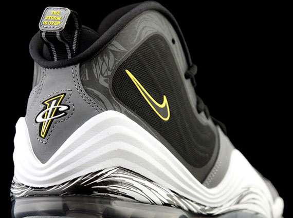 Nike Air Penny V Tour Yellow Rd