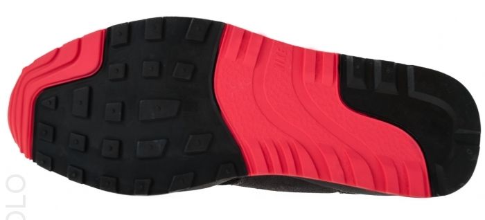 Nike Air Safari Black Solar Red 02