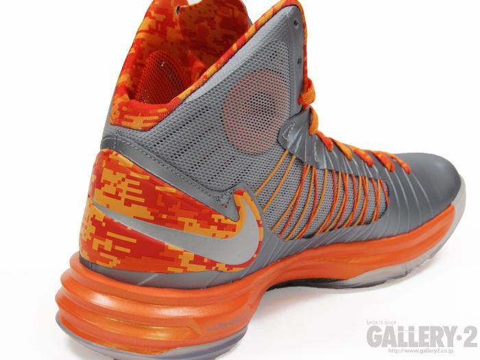 Nike Hyperdunk Syracuse Carrier Classic 3