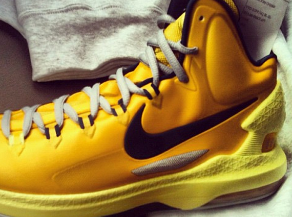 Nike KD V - Yellow - Black