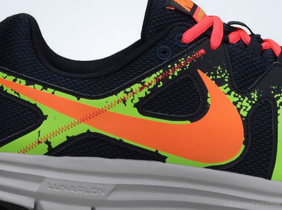 Nike LunarFly+ Trail 3 - Light Midnight - Total Orange - Dark Obsidian - Electric Green