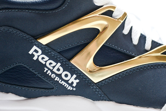 Reebok Pump Omni Lite Notre Dame 3