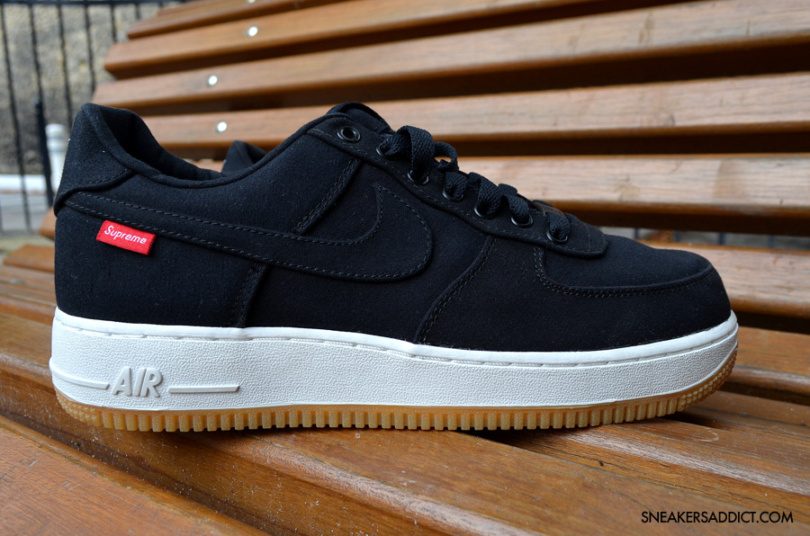 Supreme X Nike Air Force 1 Black 2