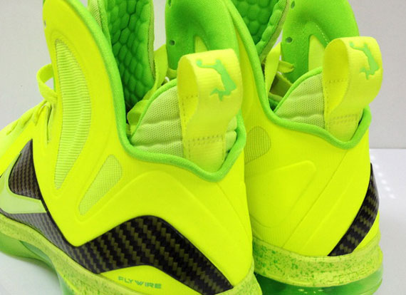 Volt Dunkman Nike Lebron 9 Elite