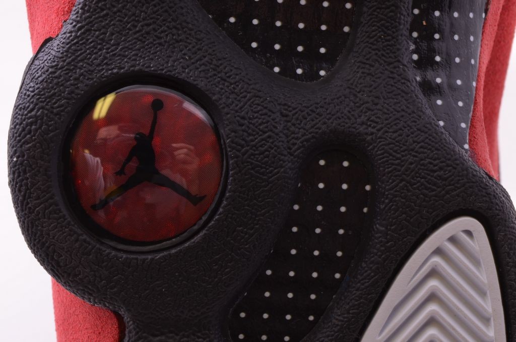 Air Jordan Xiii Bred Detailed Images 07