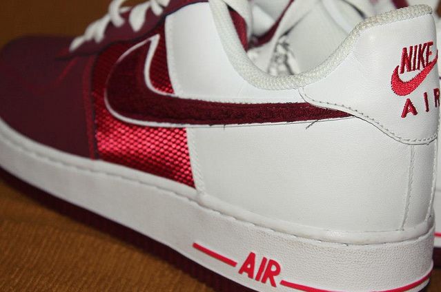 Nike Air Force 1 Low Varsity Burgundy 01