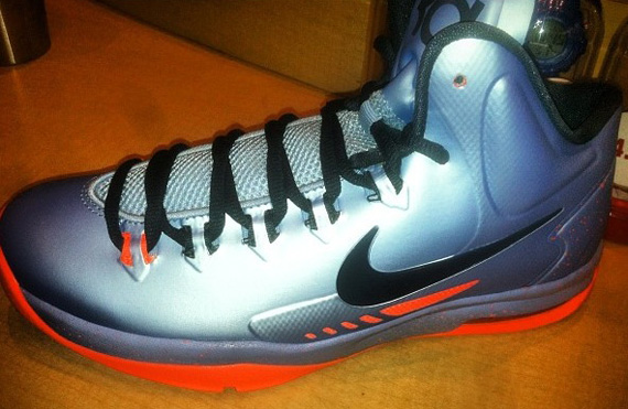 Nike Kd V Sport Grey Violet Force Strata Grey Bright Crimson 2