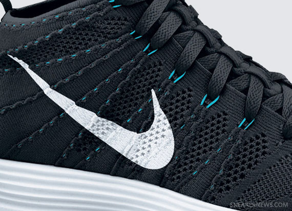 Nike Lunar Flyknit Chukka Black White Neo Turquoise 1