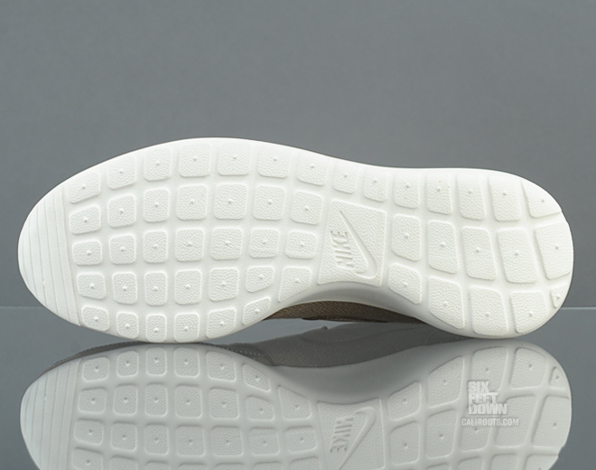 Nike Roshe Run Premium Khaki Available 8
