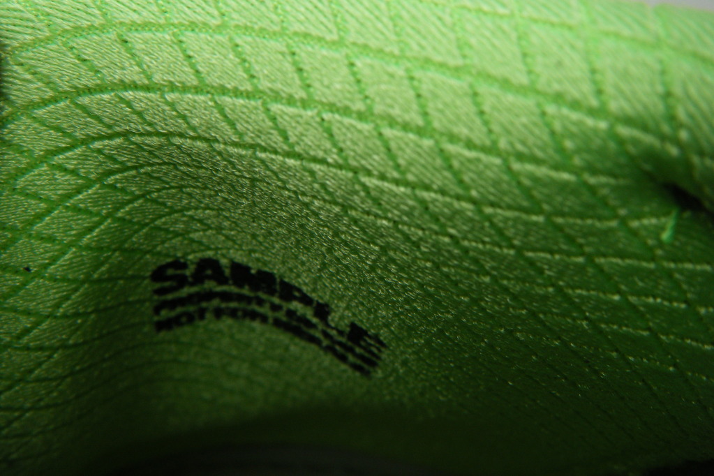 Nike Solarsoft Moccasin Chukka Medium Olive Flash Lime 04