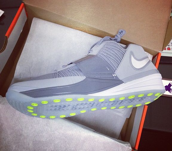 Nike Zoom Revis Cool Grey 1