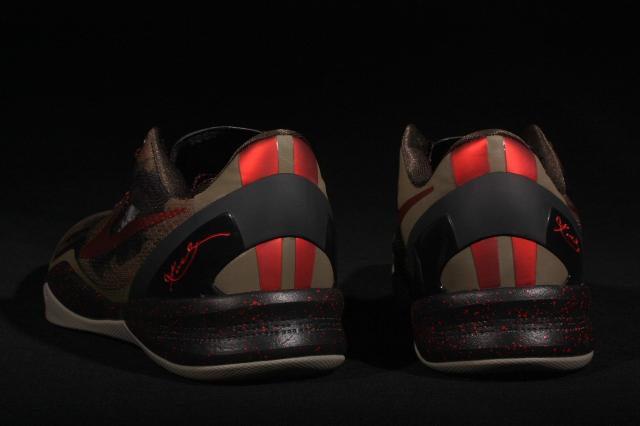 Python Nike Kobe 8 01