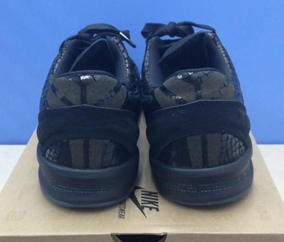 Black Python Kobe 8 3