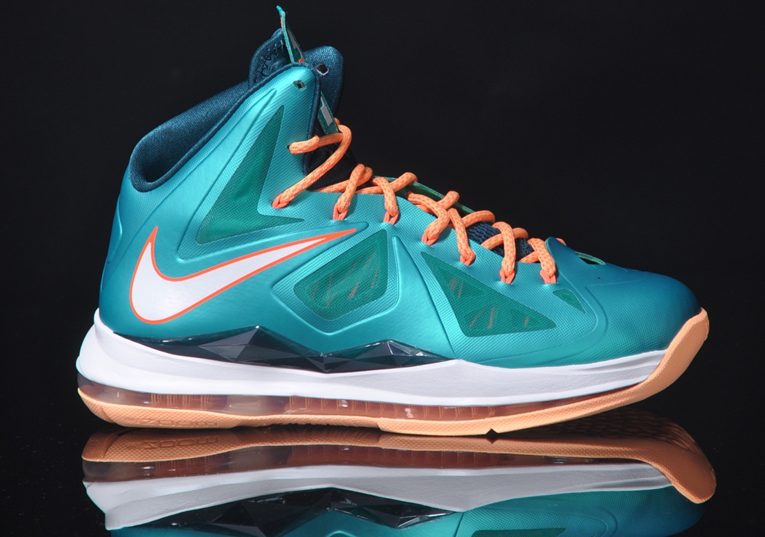 Nike Lebron X Setting 06