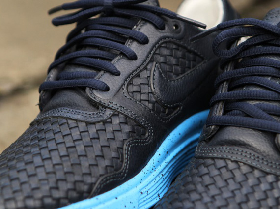 Nike Lunar Flow Woven Lth Blue 2