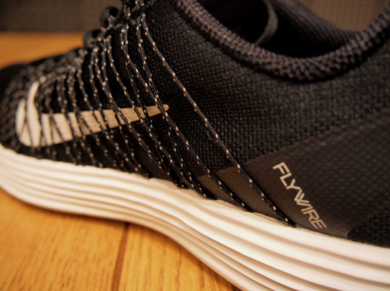 Nike LunaRacer+ 3 - Black - White