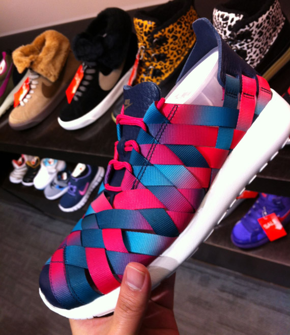 Nike Roshe Run Woven Multicolor 2
