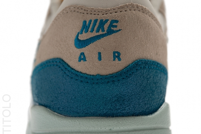 Nike Wmns Air Max 1 Vntg Neo Torq 03