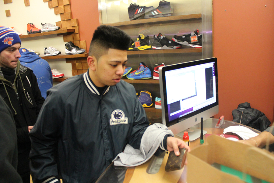 Packer Adidas Iman Recap 25