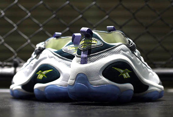 Reebok Dmx Run 2013 White Navy Neon 1