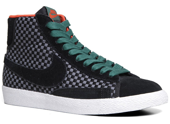 Woven Nike Blazer Mid 1