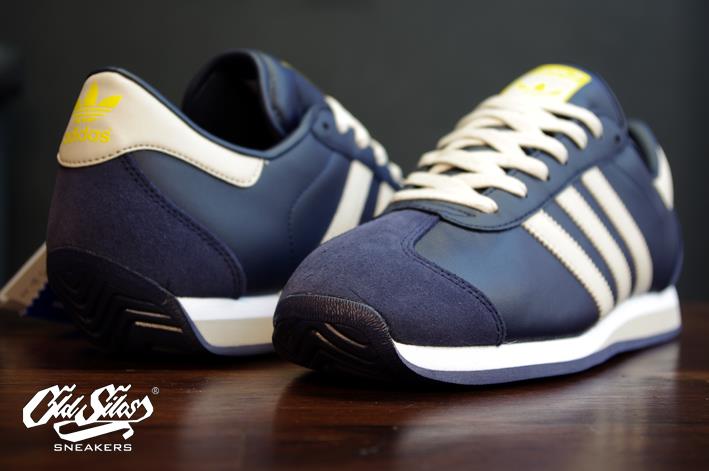 Adidas Originals Country 2