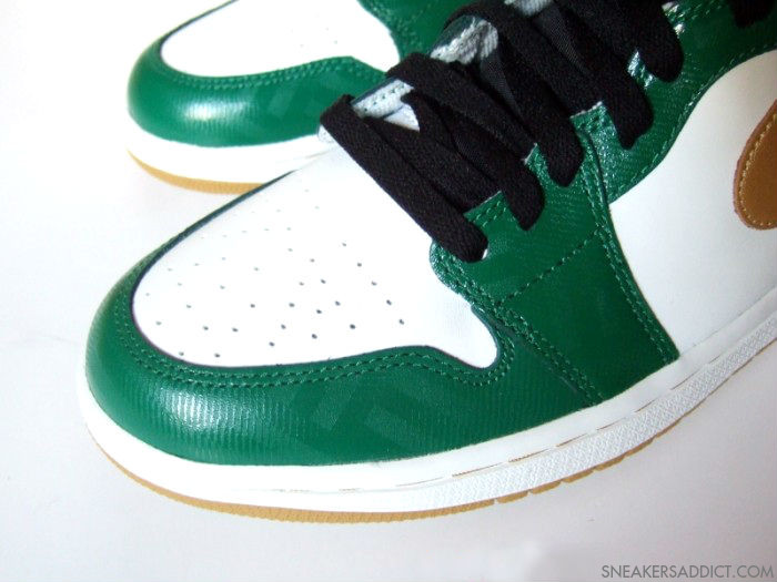 Air Jordan 1 Retro High Og Celtics 02