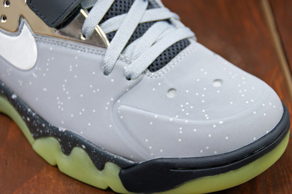 Area 72 Nike Air Force Max 06