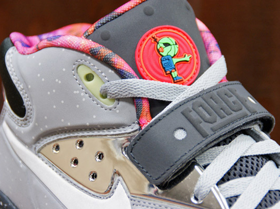 Nike Air Force Max PRM QS “Area 72”