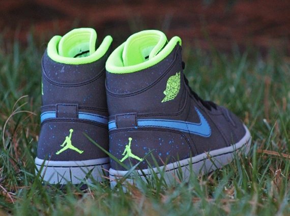 Air Jordan 1 BHM - Arriving at Retailers