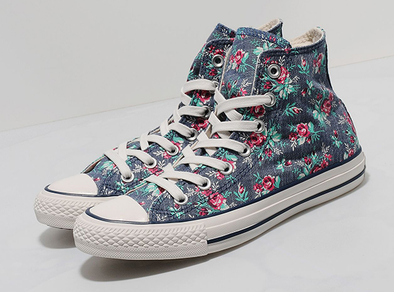 Converse Chuck Taylor All Star High Floral 1
