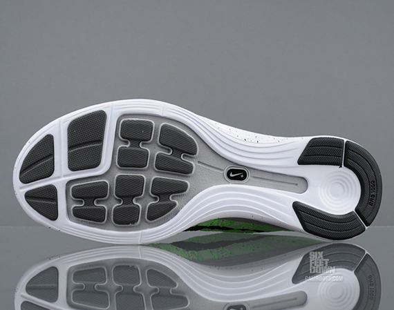 Electric Green Flyknit One 08