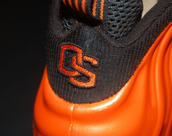 Nike Air Foamposite One Oregon State Customs 12