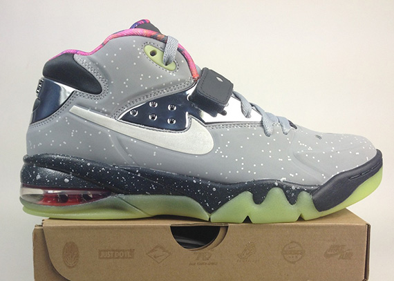 Nike Air Force Max 2013 "Area 72" - Release Reminder